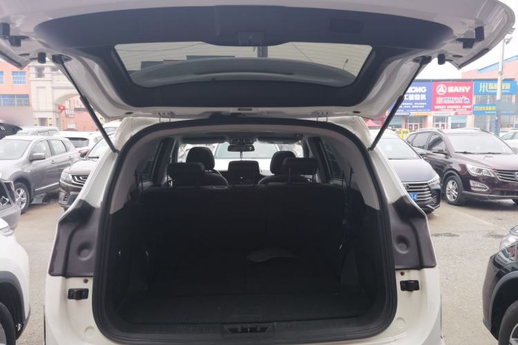 Used JETOUR X90 2020 1.5T Manual Shadow Fun Edition 7-Seater Trunk