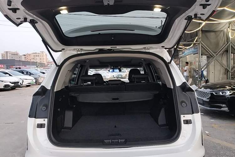 Used JETOUR X90 2020 1.5T DCT Shadow Wisdom Edition 5-seater Trunk