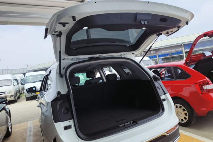 Used JETOUR X90 2020 1.6T DCT Shadow Edition 5 Seats Trunk