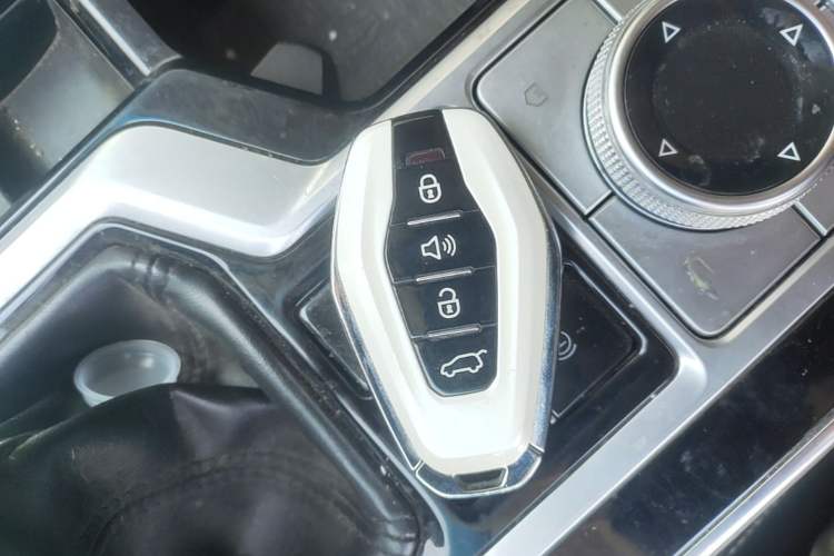 Used JETOUR X90 2020 1.5T Manual Shadow Fun Edition 7-Seater Vehicle Key