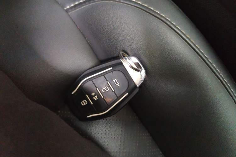 Used JETOUR X90 2020 1.6T DCT Shadow Edition 5 Seats Vehicle Key