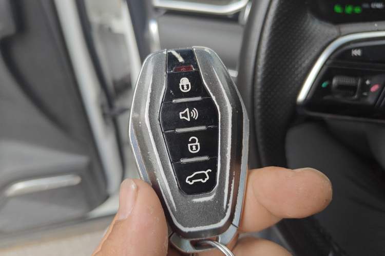 Used JETOUR X90 2020 1.6T DCT Shadow Edition 7-Seater Vehicle Key