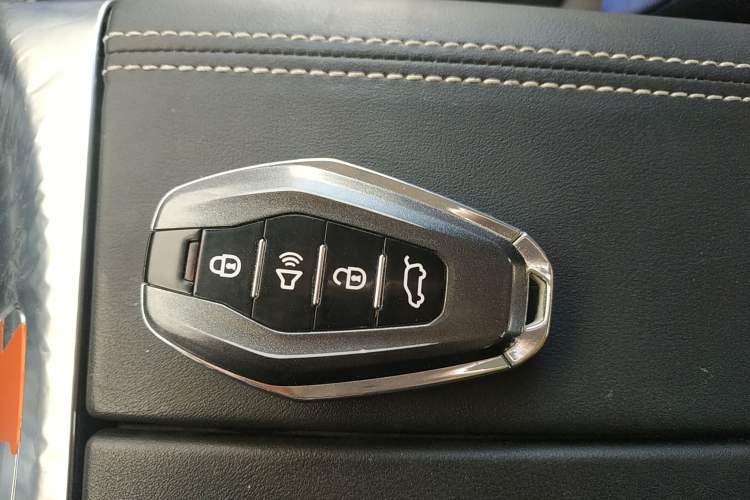 Used JETOUR X90 2020 1.5T Manual Shadow Joy 7-Seater Vehicle Key