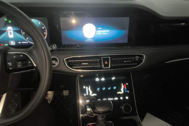 Used JETOUR X90 2021 1.6T DCT Shadow Edition 5 Seats Audio And AC Panel