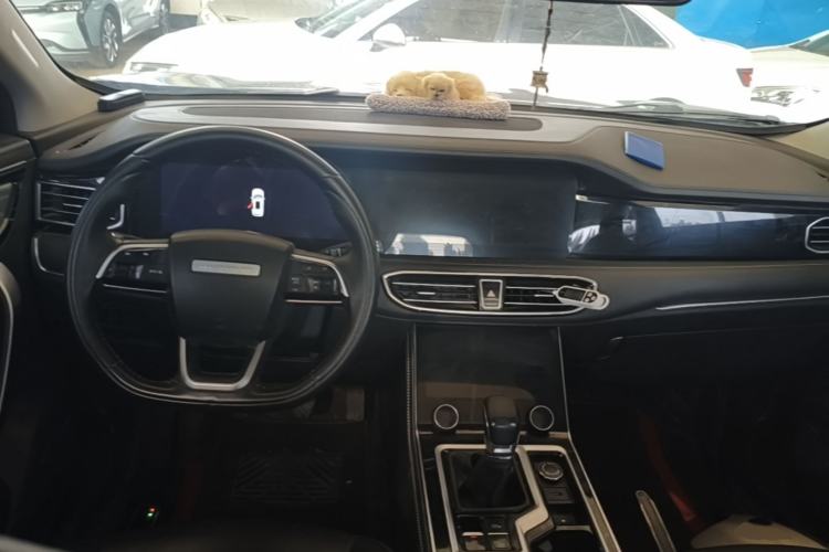 Used JETOUR X90 2021 1.5T Manual Shadow Fun Edition 7-Seater Center Console