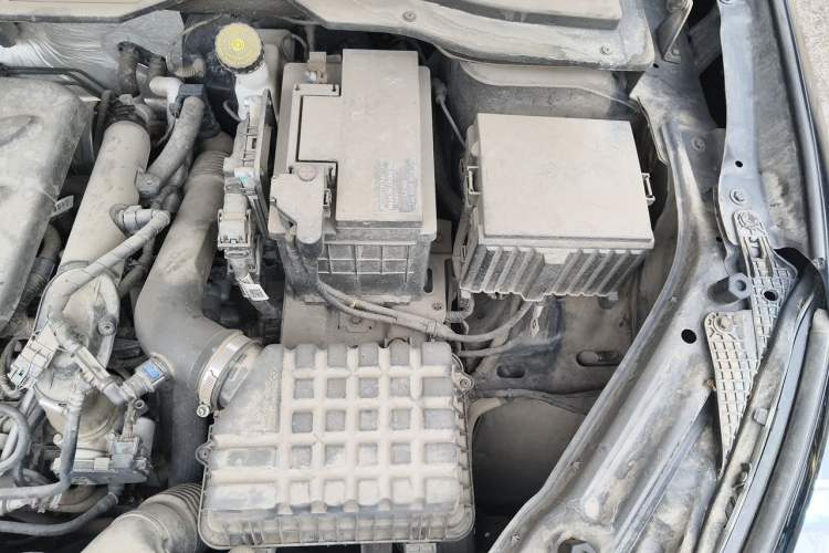 Used JETOUR X90 2021 1.5T Manual Shadow Fun Edition 7-Seater Engine Bay Left