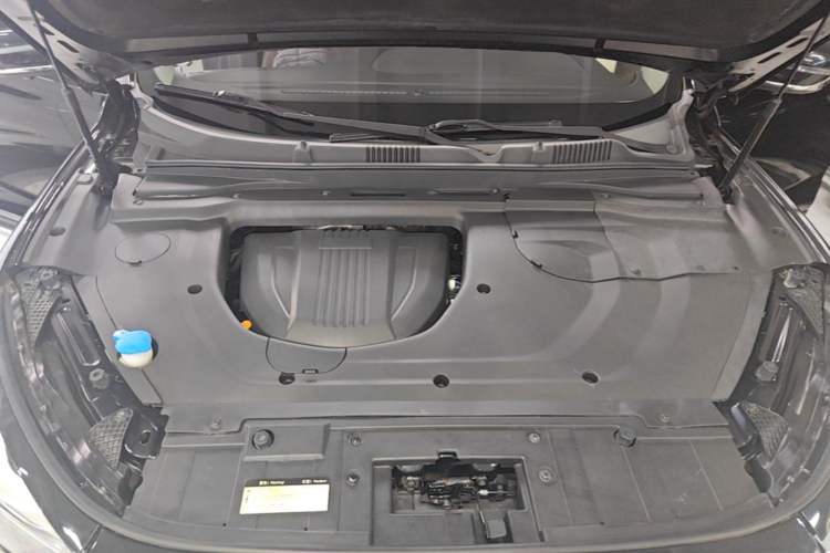 Used JETOUR X90 2021 1.6T DCT Shadow Edition 7-Seater Engine Bay