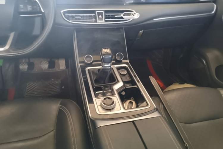 Used JETOUR X90 2021 1.5T Manual Shadow Fun Edition 7-Seater Gear Lever