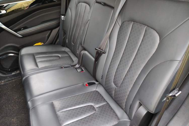 Used JETOUR X90 2021 1.6T DCT Shadow Edition 7-Seater Left Rear Seat