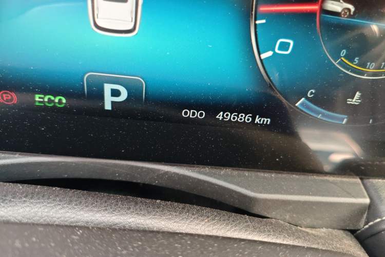 Used JETOUR X90 2021 1.6T DCT Shadow Edition 7-Seater Odometer Close Up