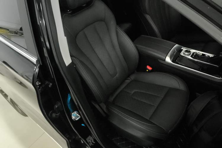 Used JETOUR X90 2021 1.6T DCT Shadow Edition 5 Seats Right Front Seat