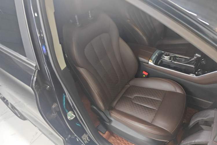 Used JETOUR X90 2021 1.6T DCT Shadow Edition 7-Seater Right Front Seat