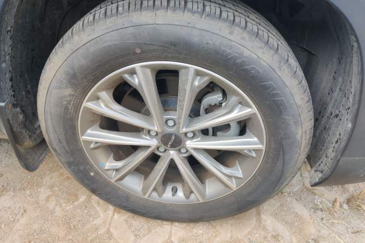 Used JETOUR X90 2021 1.5T Manual Shadow Fun Edition 7-Seater Right Front Wheel Hub