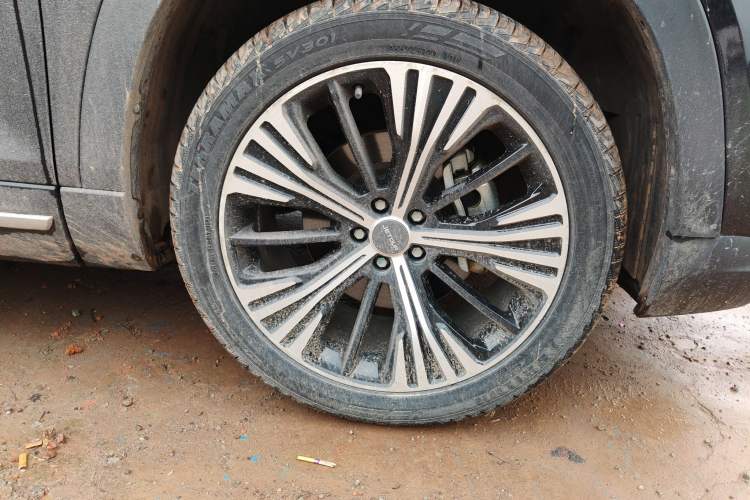 Used JETOUR X90 2021 1.6T DCT Shadow Edition 7-Seater Right Front Wheel Hub