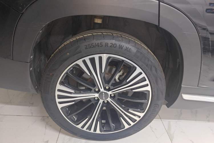 Used JETOUR X90 2021 1.6T DCT Shadow Edition 7-Seater Right Rear Wheel Hub