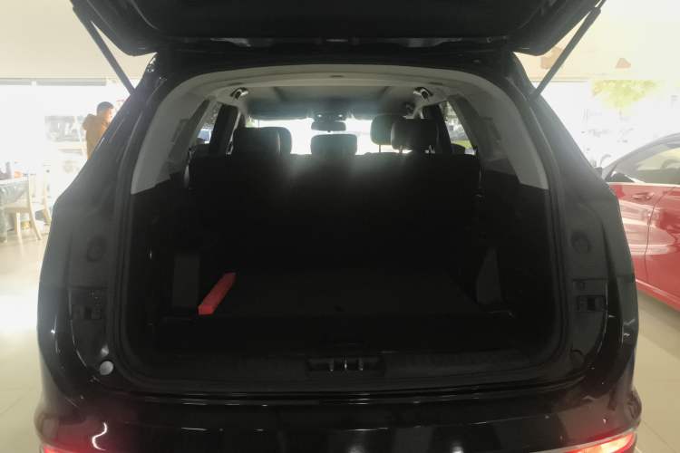 Used JETOUR X90 2021 1.6T DCT Shadow Edition 5 Seats Trunk