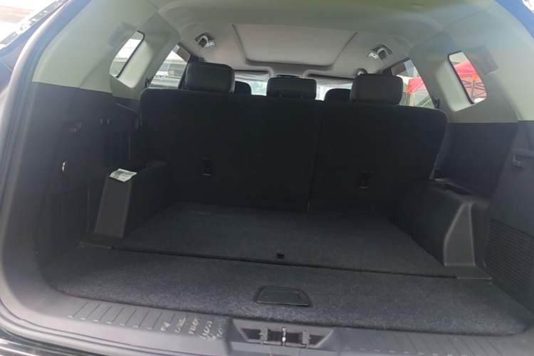 Used JETOUR X90 2021 1.6T DCT Shadow Edition 5 Seats Trunk