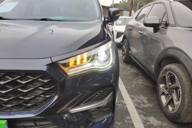 Used JETOUR X90 2021 1.6T DCT Shadow Edition 5 Seats Left Front Headlight