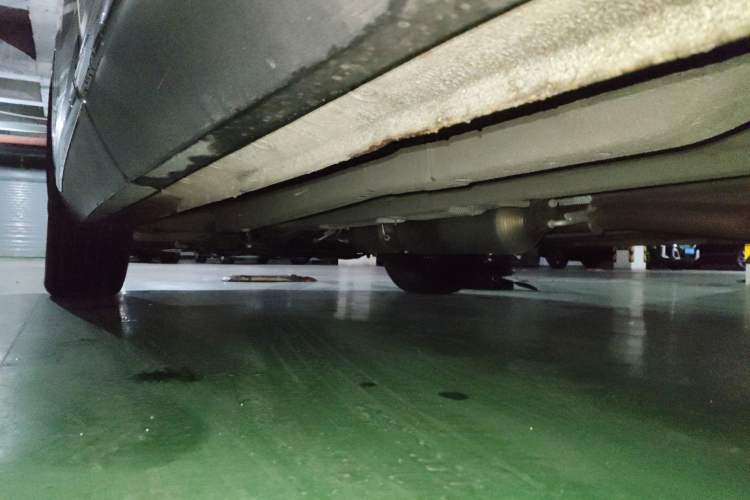 Used JETOUR X90 2021 1.6T DCT Shadow Edition 7-Seater Chassis Rear Left