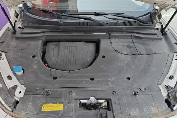 Used JETOUR X90 2021 1.6T DCT Shadow Edition 7-Seater Engine Bay