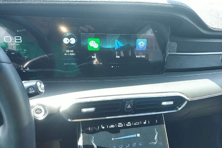 Used JETOUR X90 2022 Zilong 2.0T DCT Changsheng Edition 7-Seater Audio And AC Panel