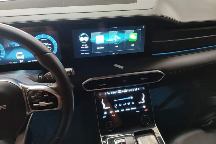 Used JETOUR X90 2022 Zilong 2.0T DCT Changsheng Edition 5-seater Audio And AC Panel