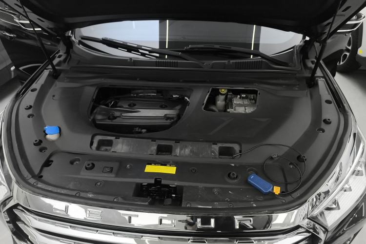 Used JETOUR X90 2022 Zilong 2.0T DCT Changsheng Edition 5-seater Engine Bay