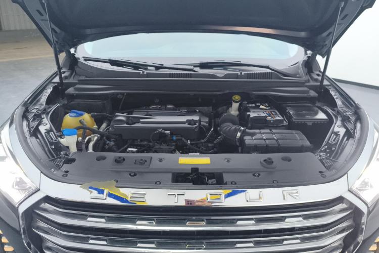 Used JETOUR X90 2022 Zilong 2.0T DCT Wushen Edition 7-Seater Engine Bay