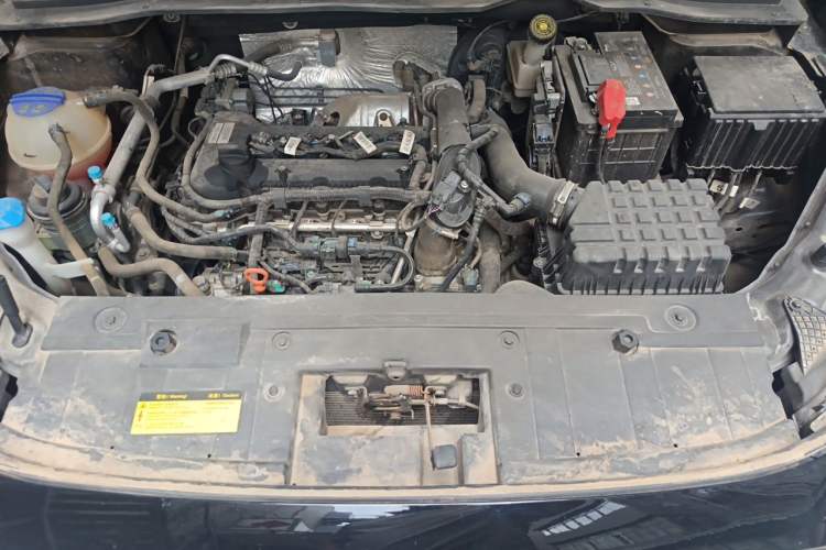 Used JETOUR X90 2022 1.5T Manual Shadow Edition 5-Seater Engine Bay