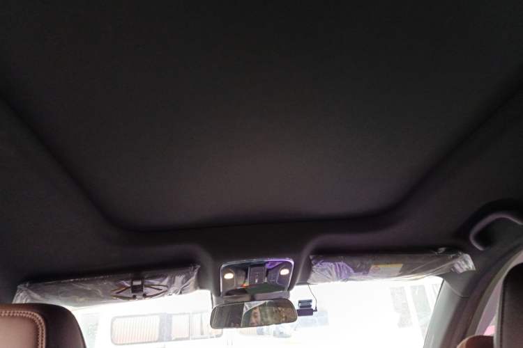 Used JETOUR X90 2022 Zilong 2.0T DCT Changsheng Edition 7-Seater Headliner