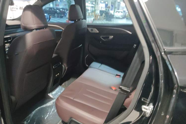 Used JETOUR X90 2022 Zilong 2.0T DCT Changsheng Edition 5-seater Left Rear Seat
