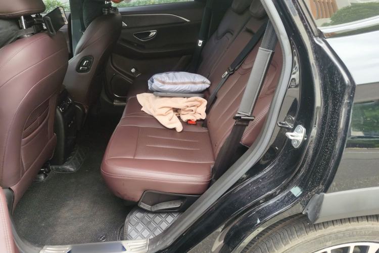 Used JETOUR X90 2022 Zilong 2.0T DCT Changsheng Edition 7-Seater Left Rear Seat