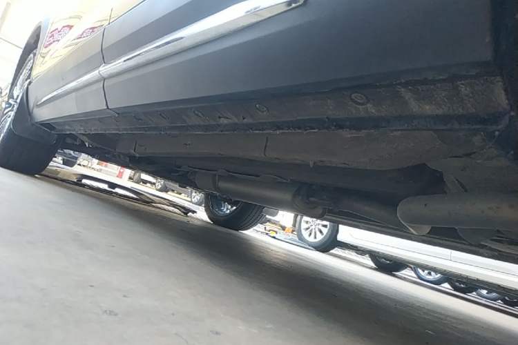 Used JETOUR X90 2022 Zilong 2.0T DCT Changsheng Edition 7-Seater Left Side Sill