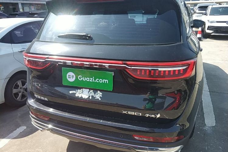 Used JETOUR X90 2022 Zilong 2.0T DCT Changsheng Edition 7-Seater Rear