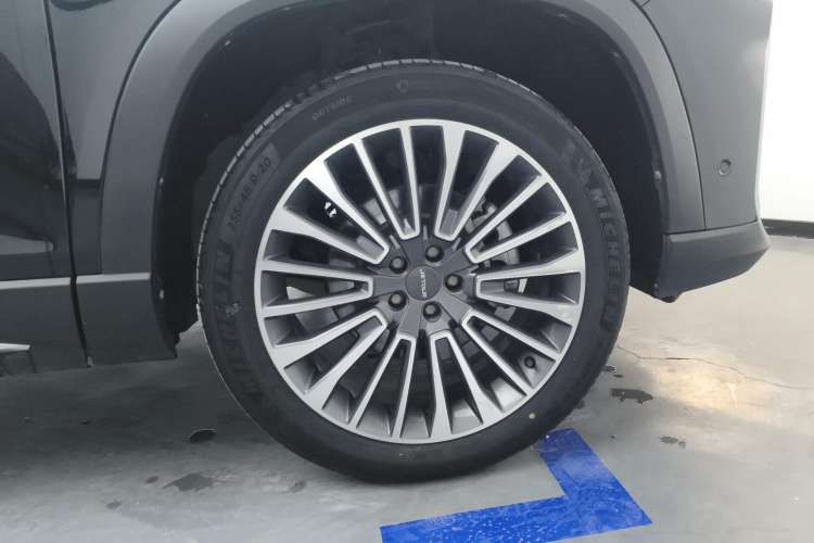Used JETOUR X90 2022 Zilong 2.0T DCT Wushen Edition 7-Seater Right Rear Wheel Hub