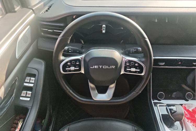 Used JETOUR X90 2022 Zilong 2.0T DCT Changsheng Edition 7-Seater Steering Wheel