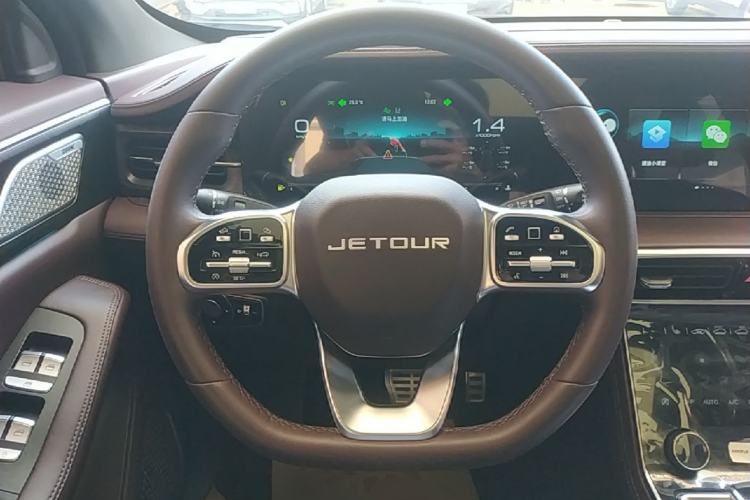 Used JETOUR X90 2022 Zilong 2.0T DCT Changsheng Edition 7-Seater Steering Wheel