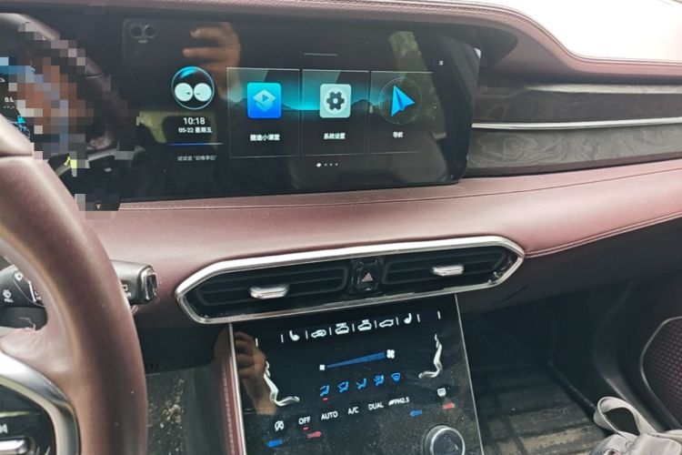 Used JETOUR X90 2022 Zilong 2.0T DCT Changsheng Edition 7-Seater Audio And AC Panel