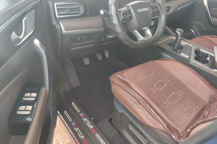 Used JETOUR X90 2022 1.5T Manual Shadow Comfort Edition 5 Seats Driver Seat