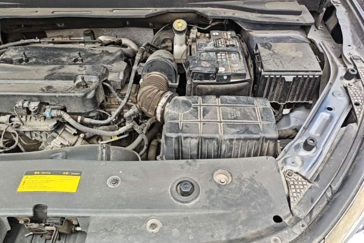 Used JETOUR X90 2022 Zilong 2.0T DCT Changsheng Edition 7-Seater Engine Bay Left