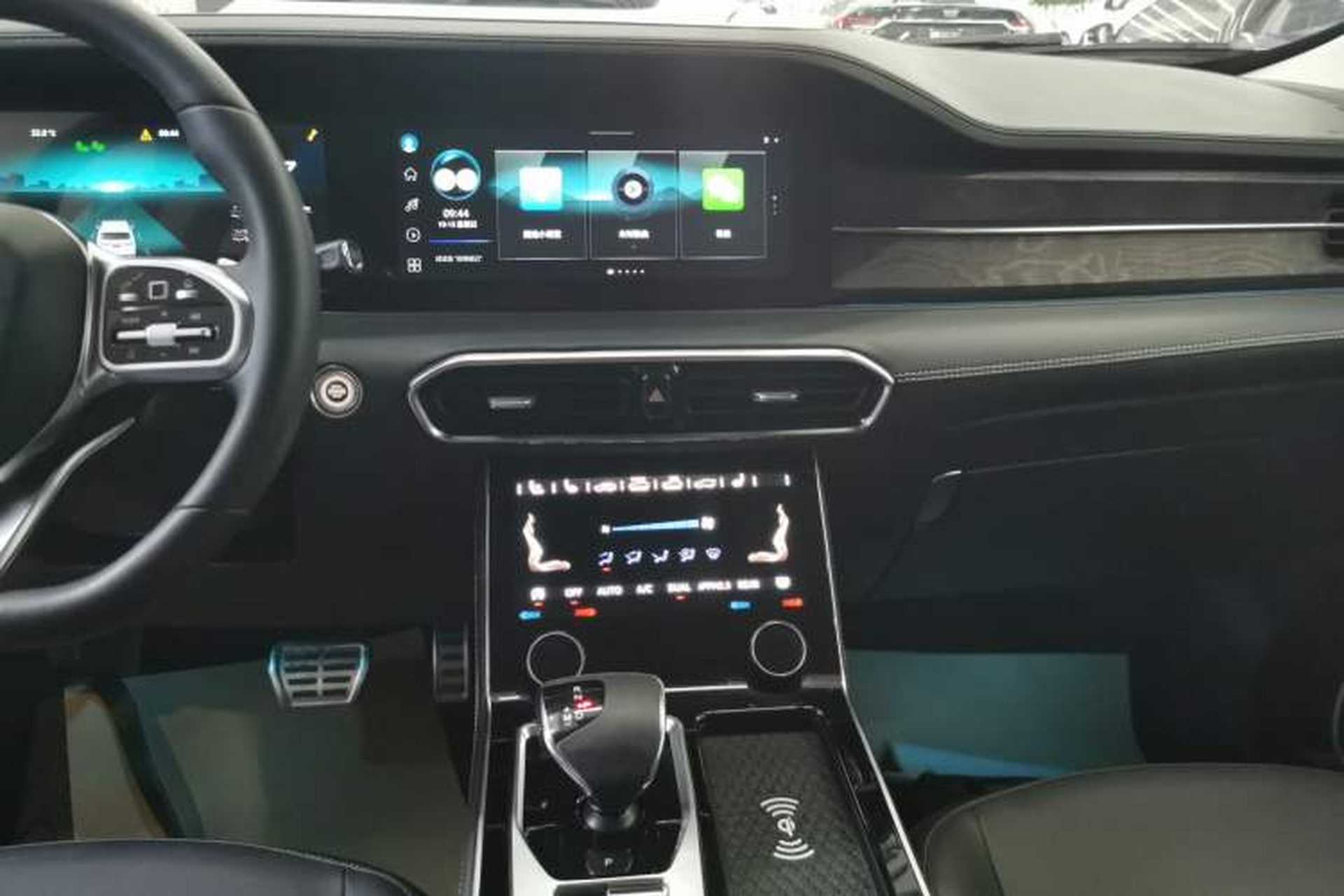 Used JETOUR X90 2022 Zilong 2.0T DCT Wushen Edition 7-Seater Audio And AC Panel