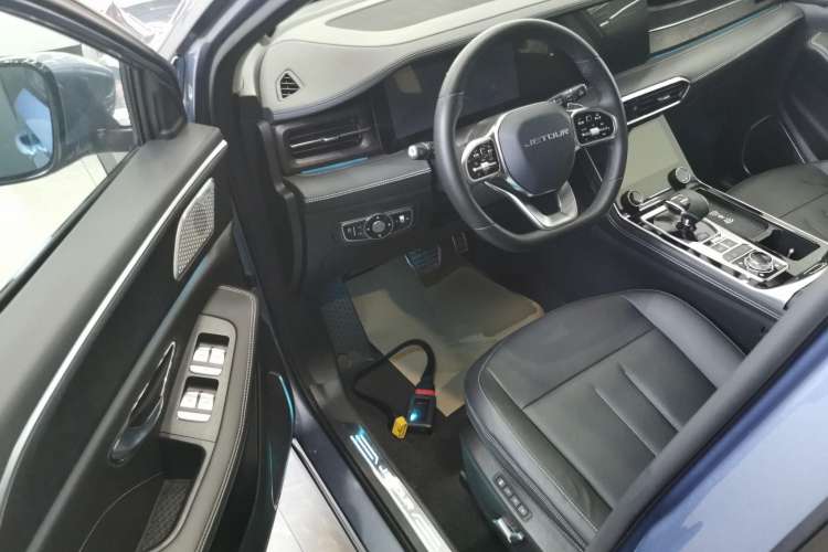 Used JETOUR X90 2022 Zilong 2.0T DCT Wushen Edition 7-Seater Driver Seat