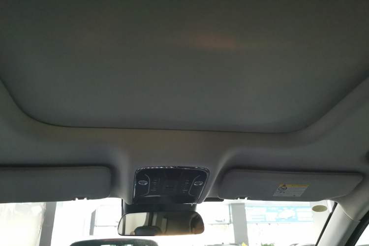 Used JETOUR X90 2022 Zilong 2.0T DCT Wushen Edition 7-Seater Headliner