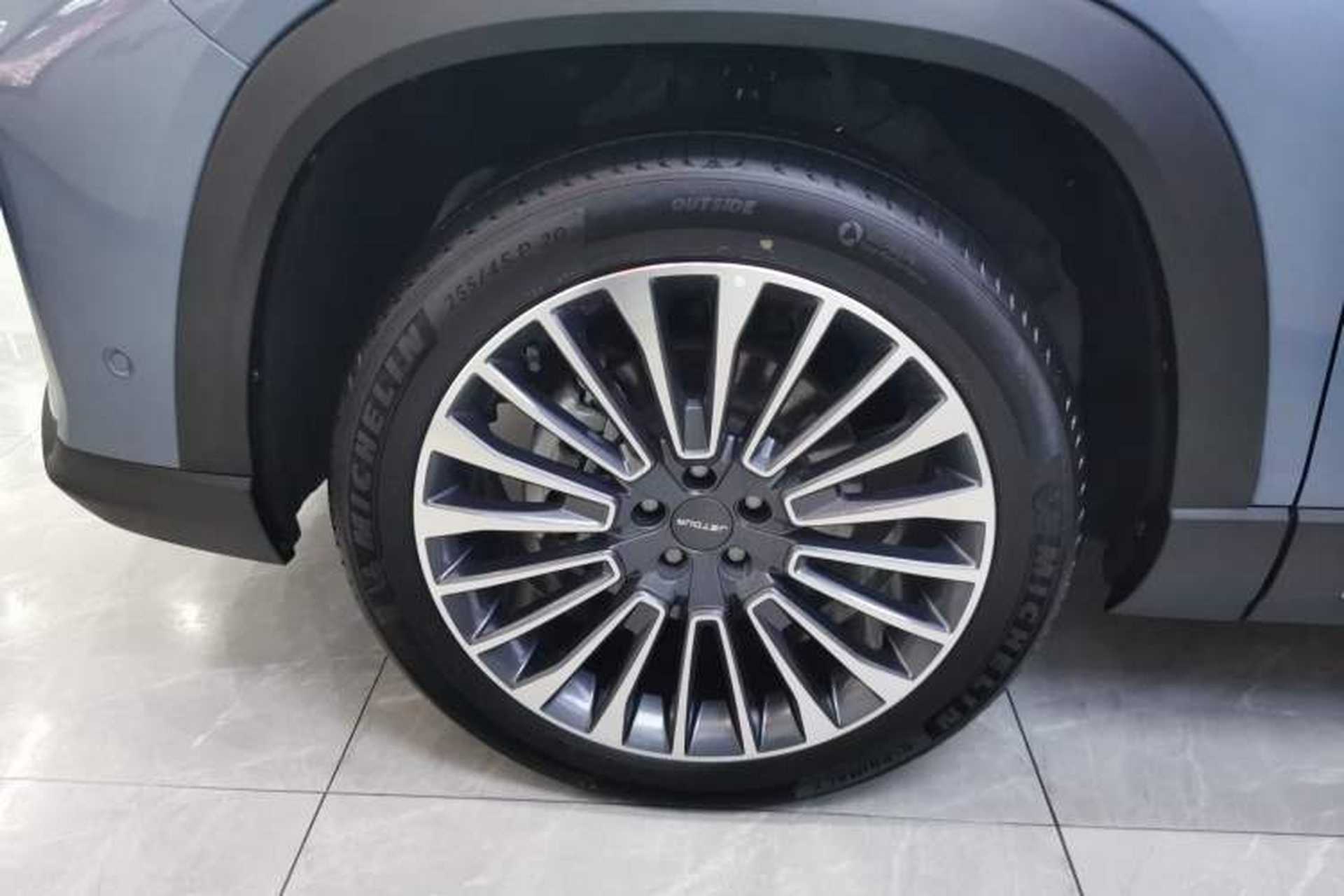 Used JETOUR X90 2022 Zilong 2.0T DCT Wushen Edition 7-Seater Left Front Wheel Hub