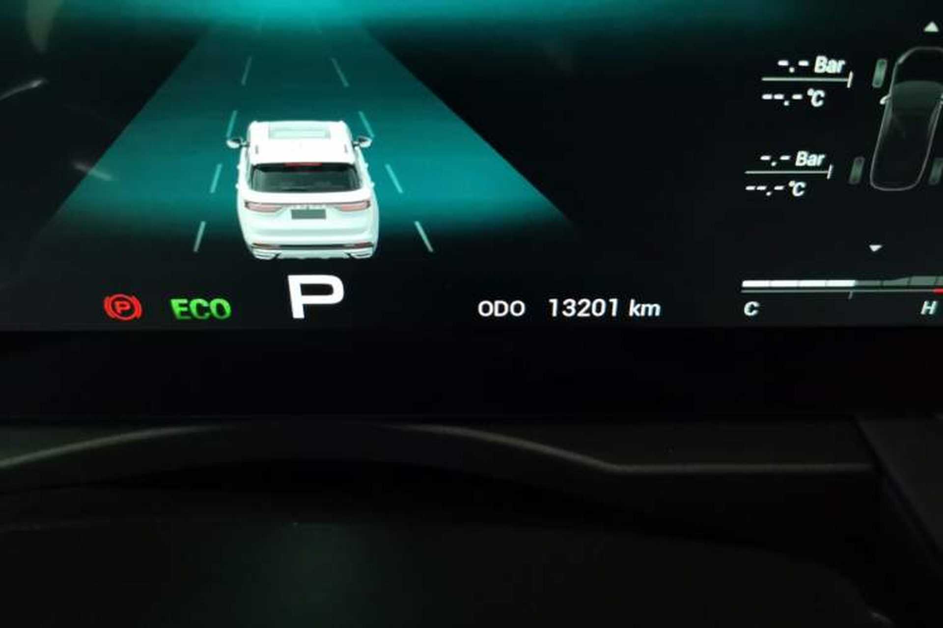 Used JETOUR X90 2022 Zilong 2.0T DCT Wushen Edition 7-Seater Odometer Close Up