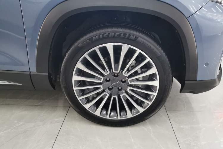 Used JETOUR X90 2022 Zilong 2.0T DCT Wushen Edition 7-Seater Right Front Wheel Hub