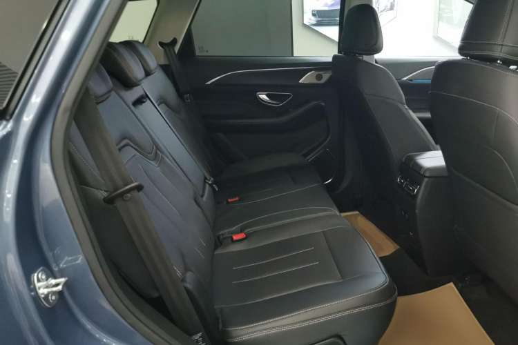 Used JETOUR X90 2022 Zilong 2.0T DCT Wushen Edition 7-Seater Right Rear Seat