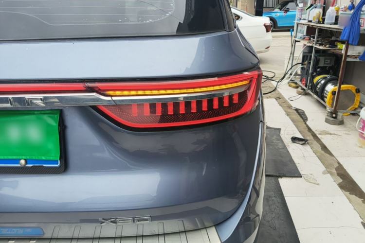 Used JETOUR X90 2022 Zilong 2.0T DCT Changsheng Edition 5-seater Right Rear Taillight