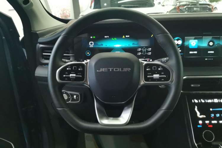 Used JETOUR X90 2022 Zilong 2.0T DCT Wushen Edition 7-Seater Steering Wheel