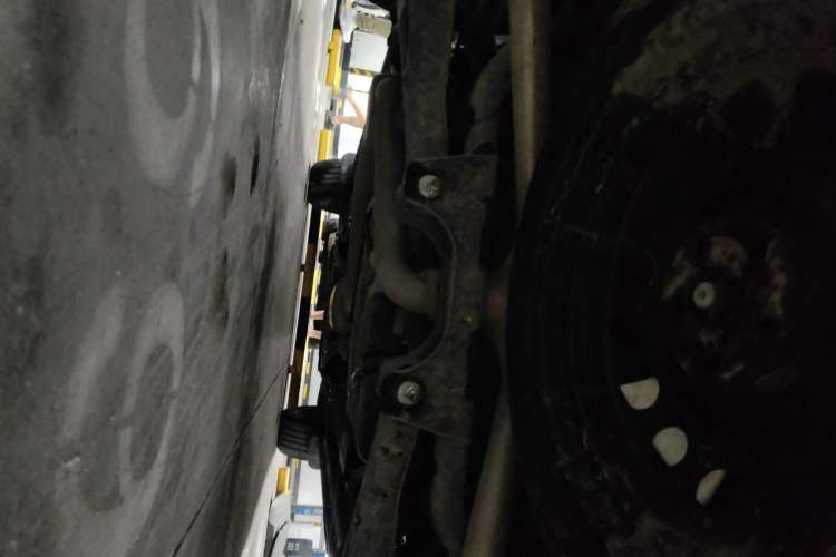 Used JETOUR X90 2022 Zilong 2.0T DCT Changsheng Edition 5-seater Chassis Rear
